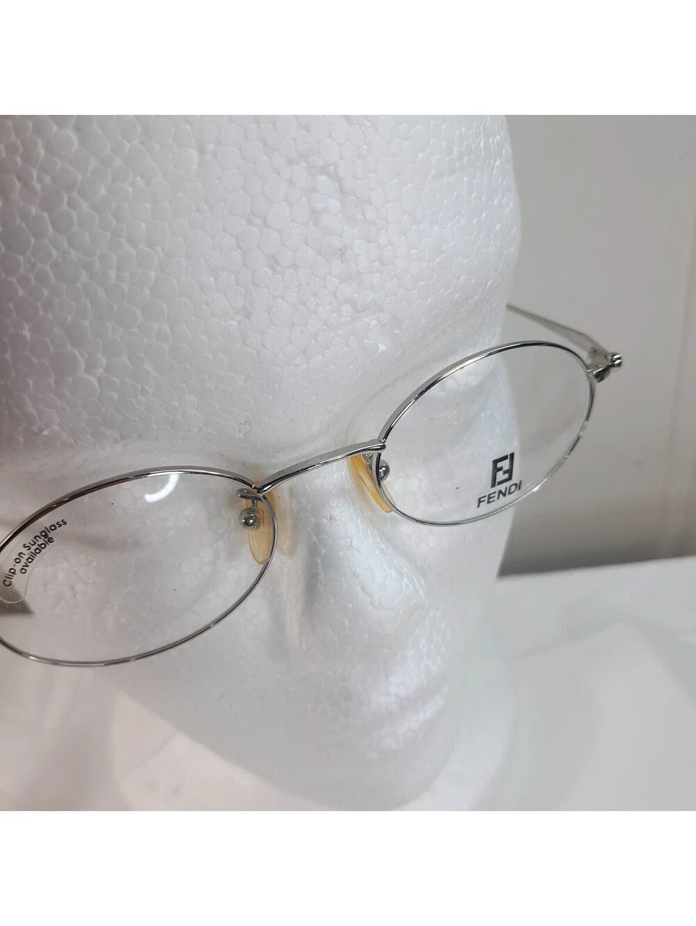 Fendi Eyeglasses Eye Glasses Frames F512 palladium Italy 46-19-130 oval silver